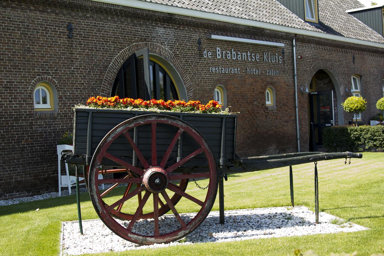 Herberg De Brabantse Kluis Aarle-Rixtel Exterior photo